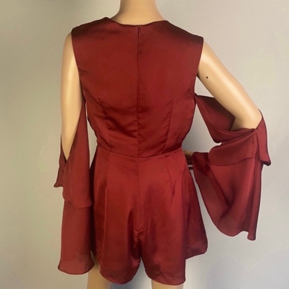 NEW KEEPSAKE THE LABEL COLD-SHOULDER ROMPER - Picture 7 of 8